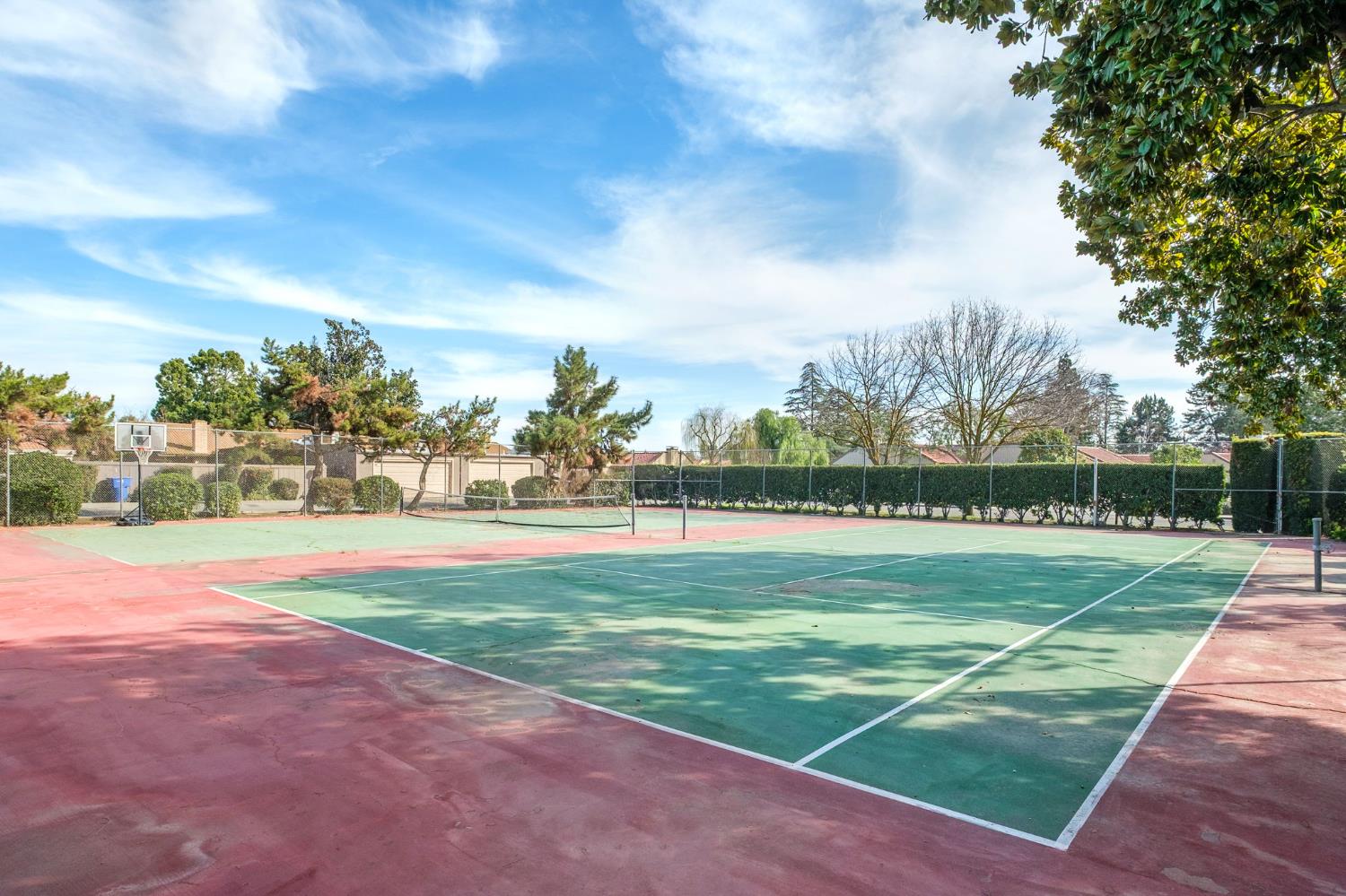 4856 N Hulbert Ave #101, Fresno, CA 93705
