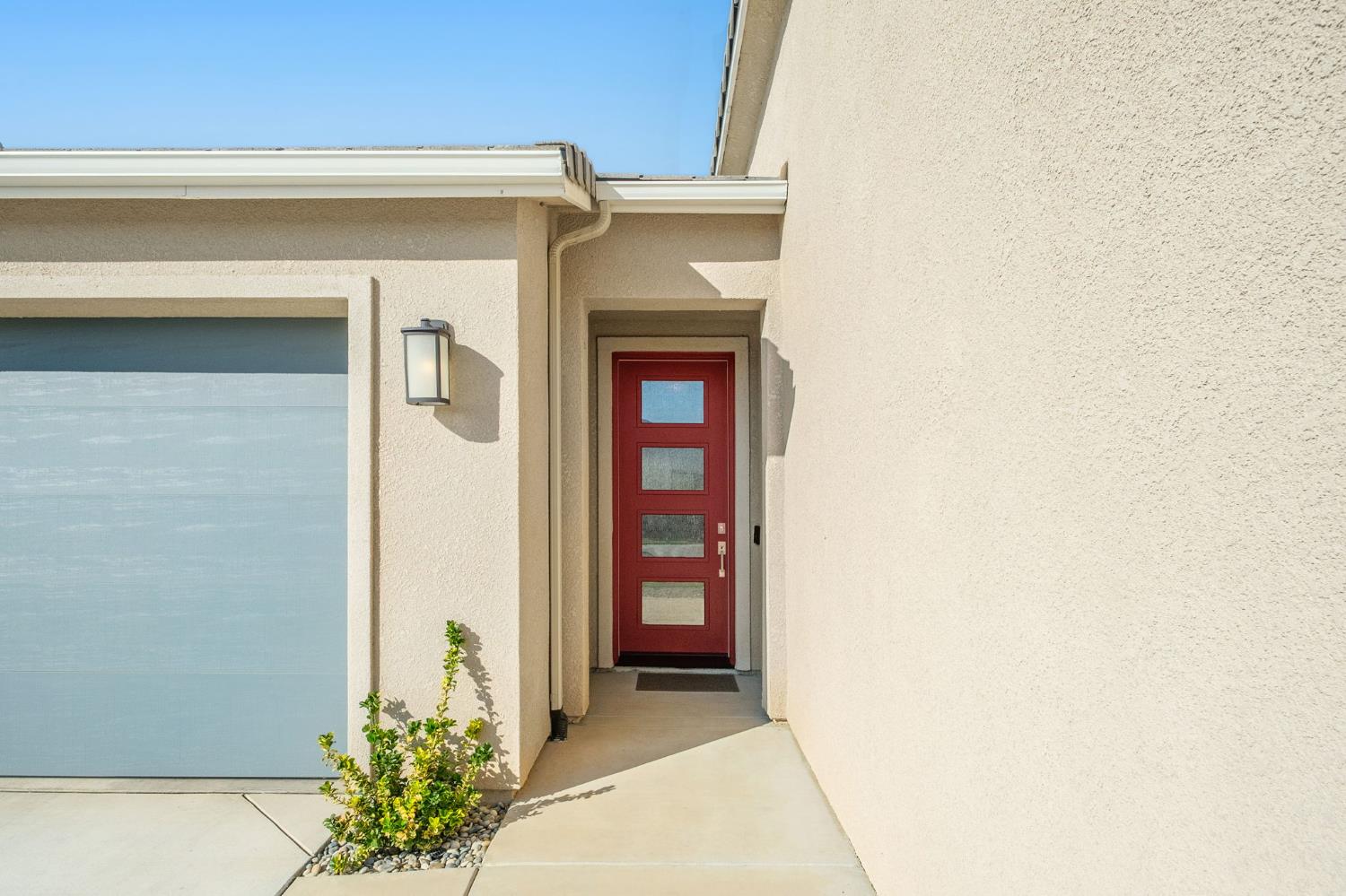 502 Traverse Dr S, Madera, CA 93636